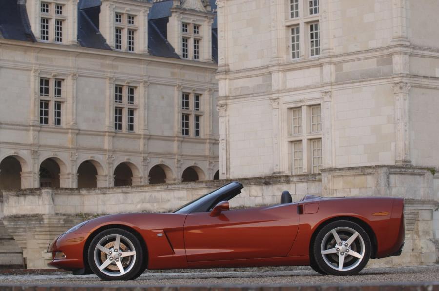  Chevrolet Corvette Convertible 2005 года  (фото 107 из 179)